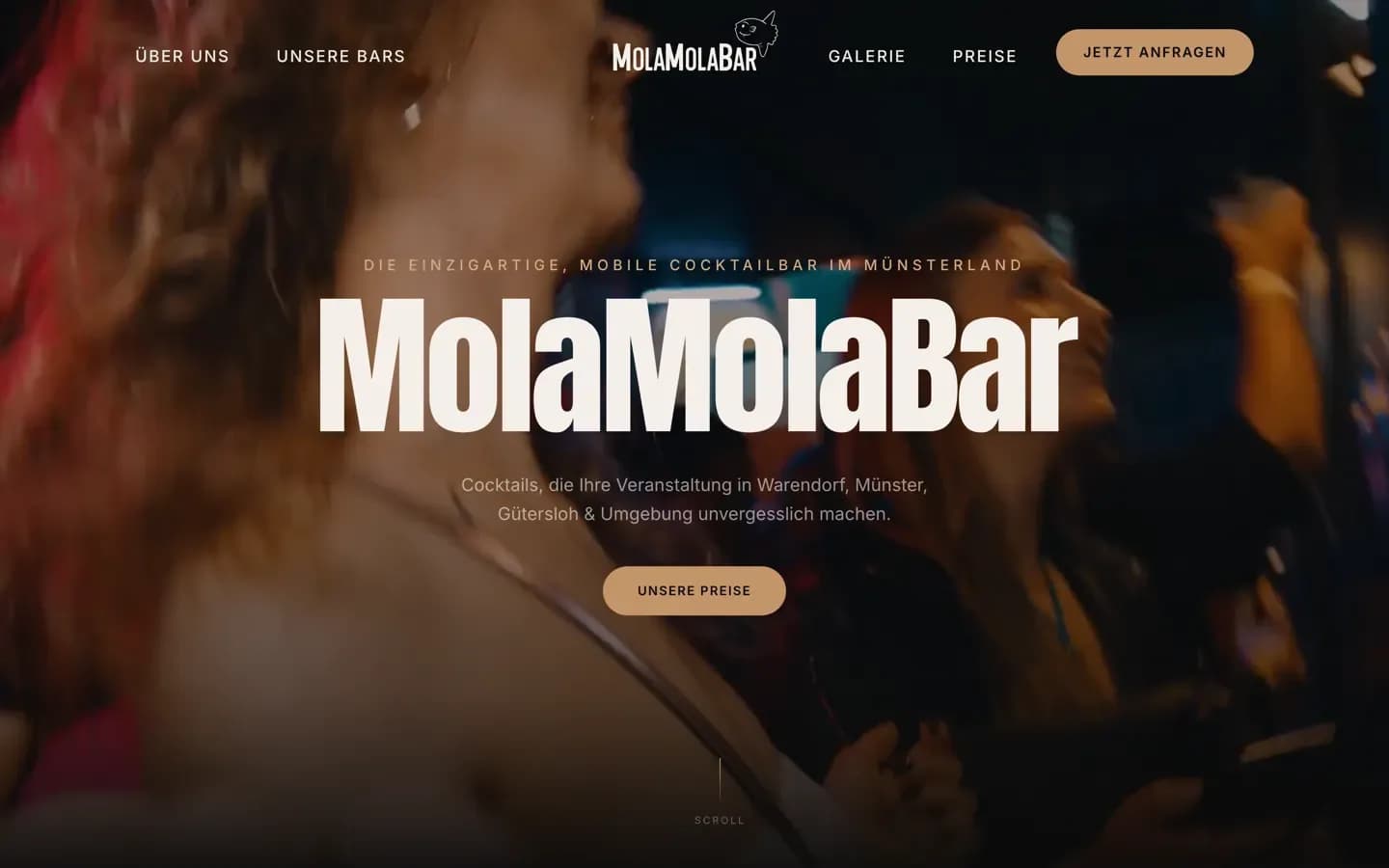 Startseite der von SVIX gebauten Website molamolabar.de